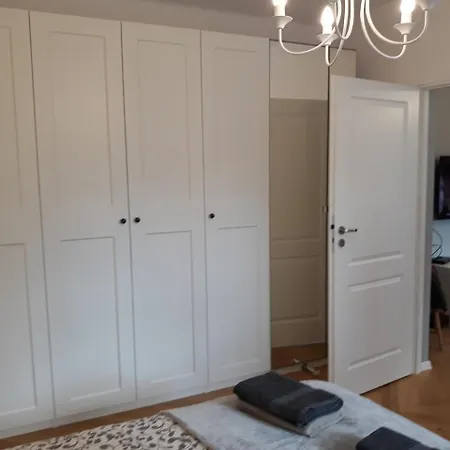 2 Bedroom City Center Apartment Kattowitz Exterior foto